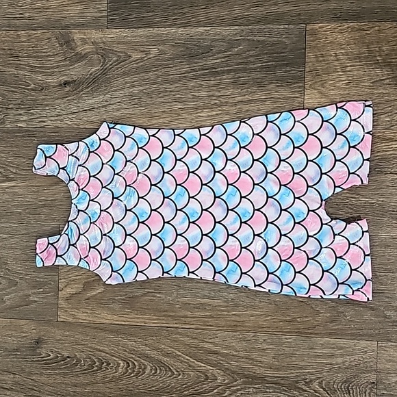 Other - Girls shinmery mermaid biketard size 120